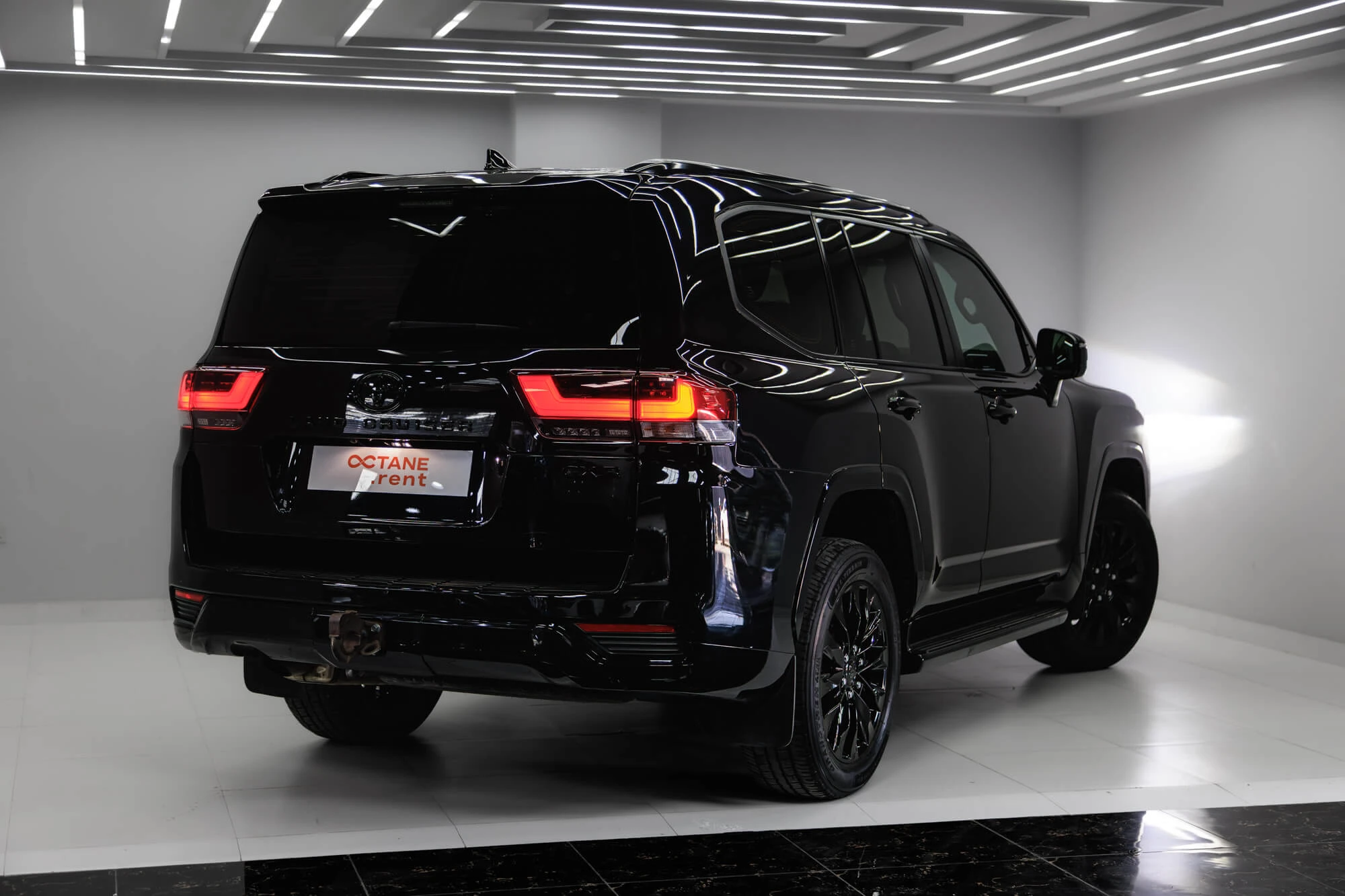 Toyota Land Cruiser 300 Black