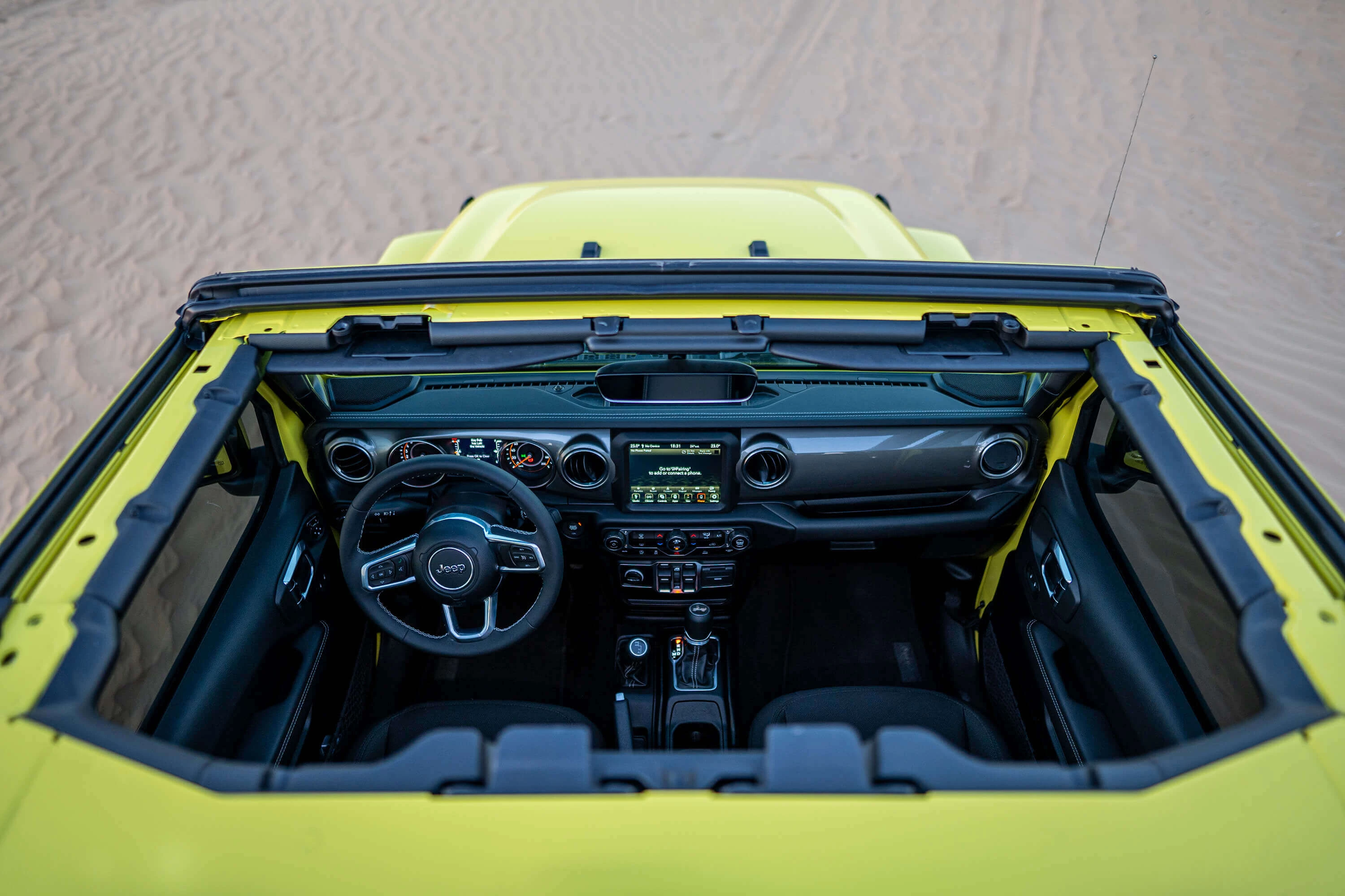 Jeep Wrangler Yellow 2023