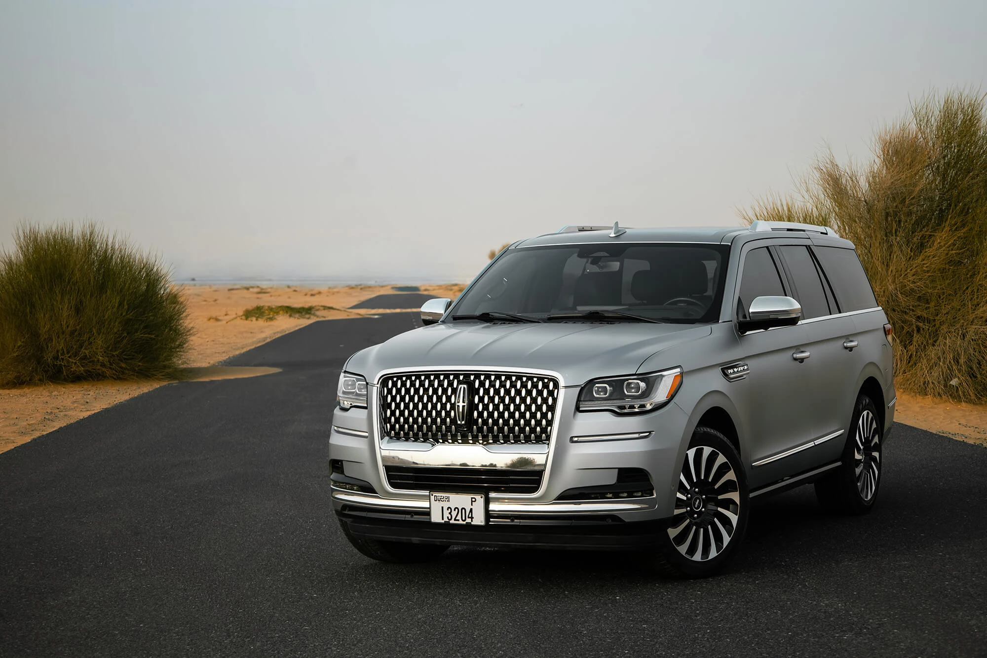 Lincoln Navigator mat sølv