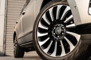 Lincoln Navigator Matte Silver Lincoln Navigator Matte Silver