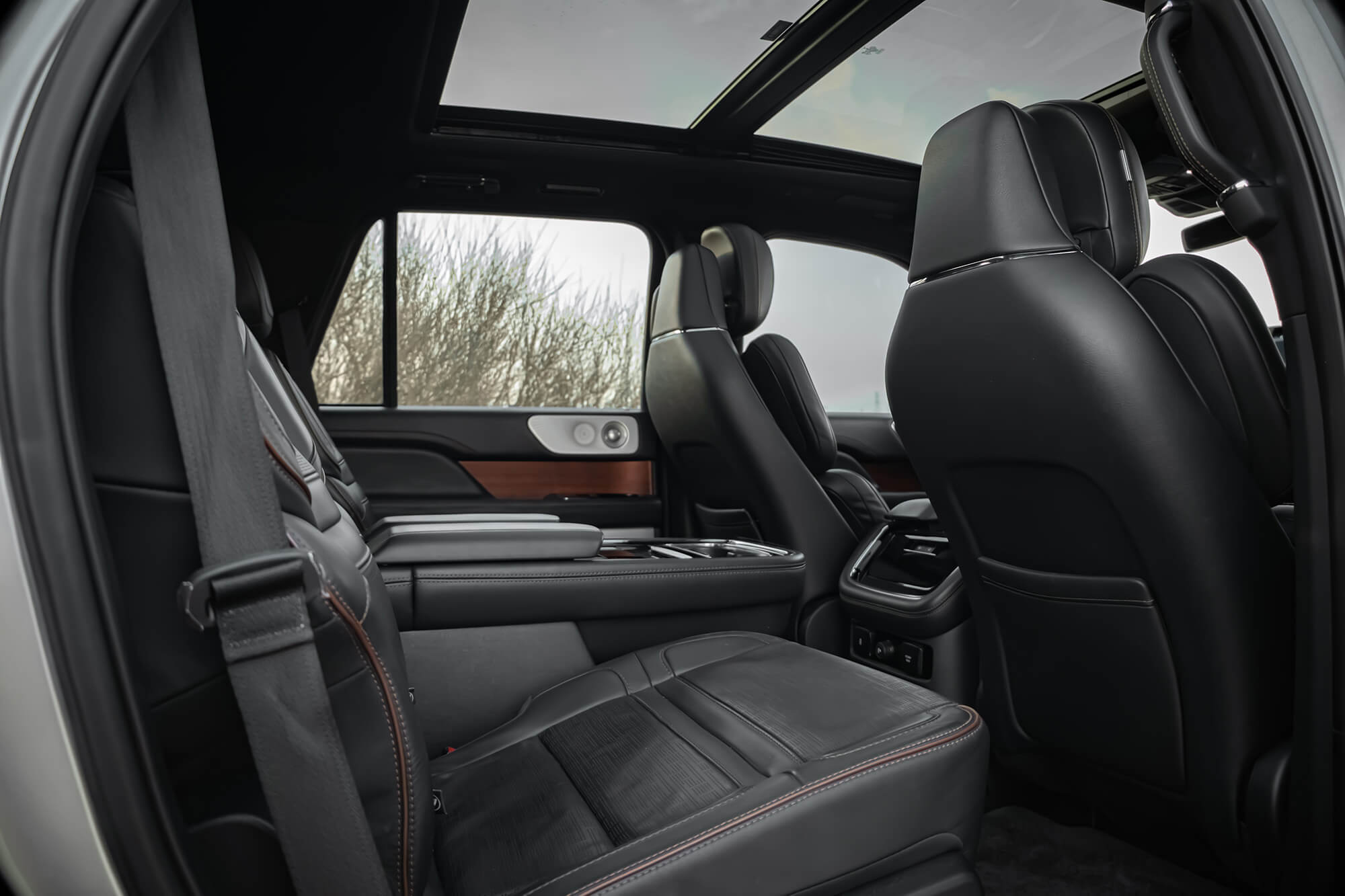 Lincoln Navigator Matte Silver