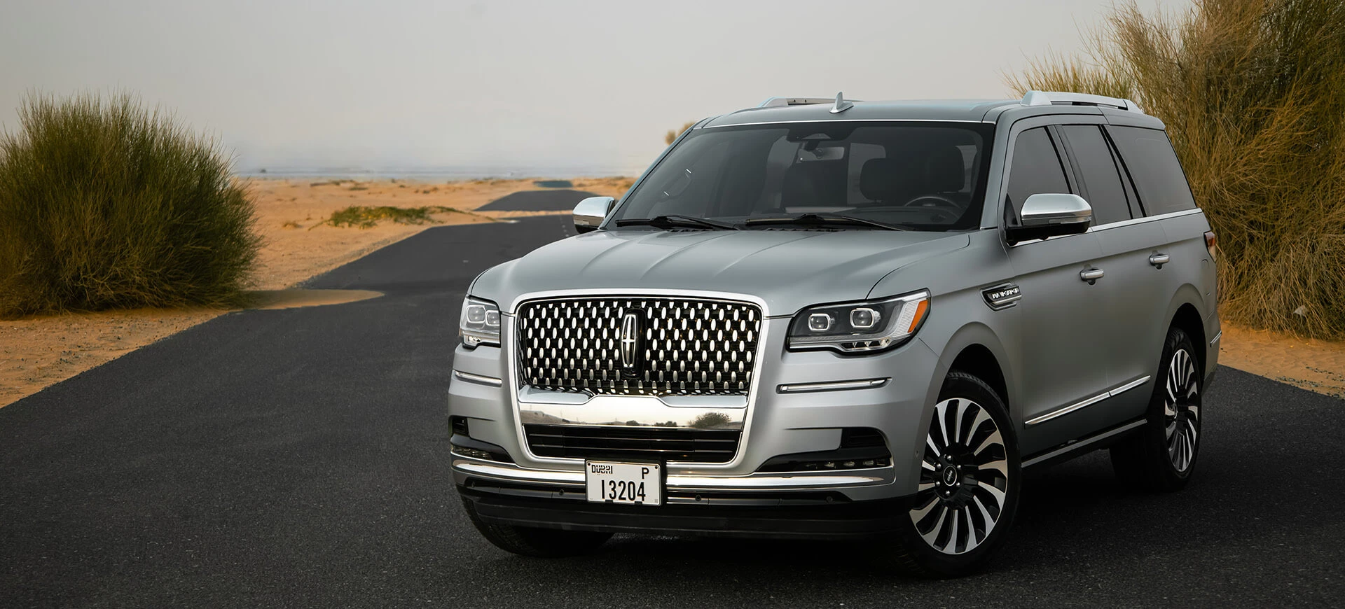Lincoln Navigator Mattes Silber