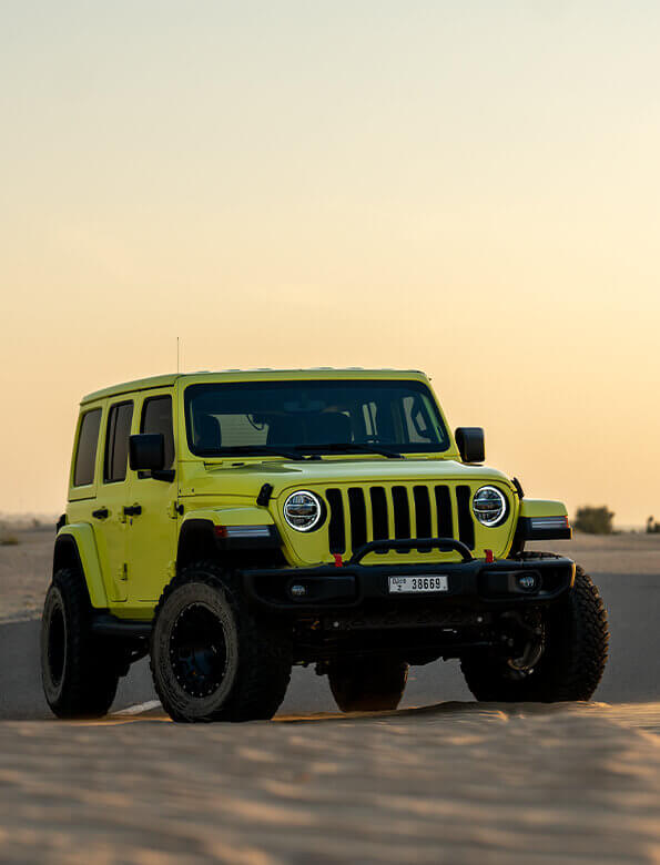 Hyr Jeep Wrangler i Dubai