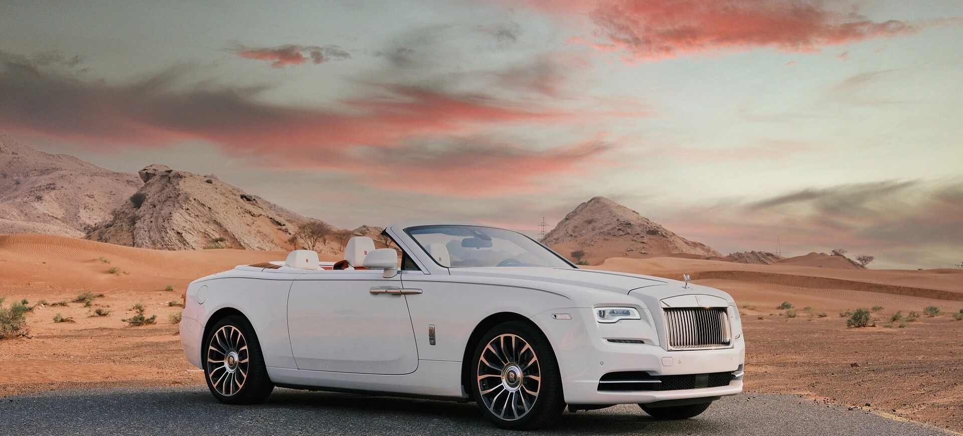 Hyr Rolls Royce Dawn i Dubai