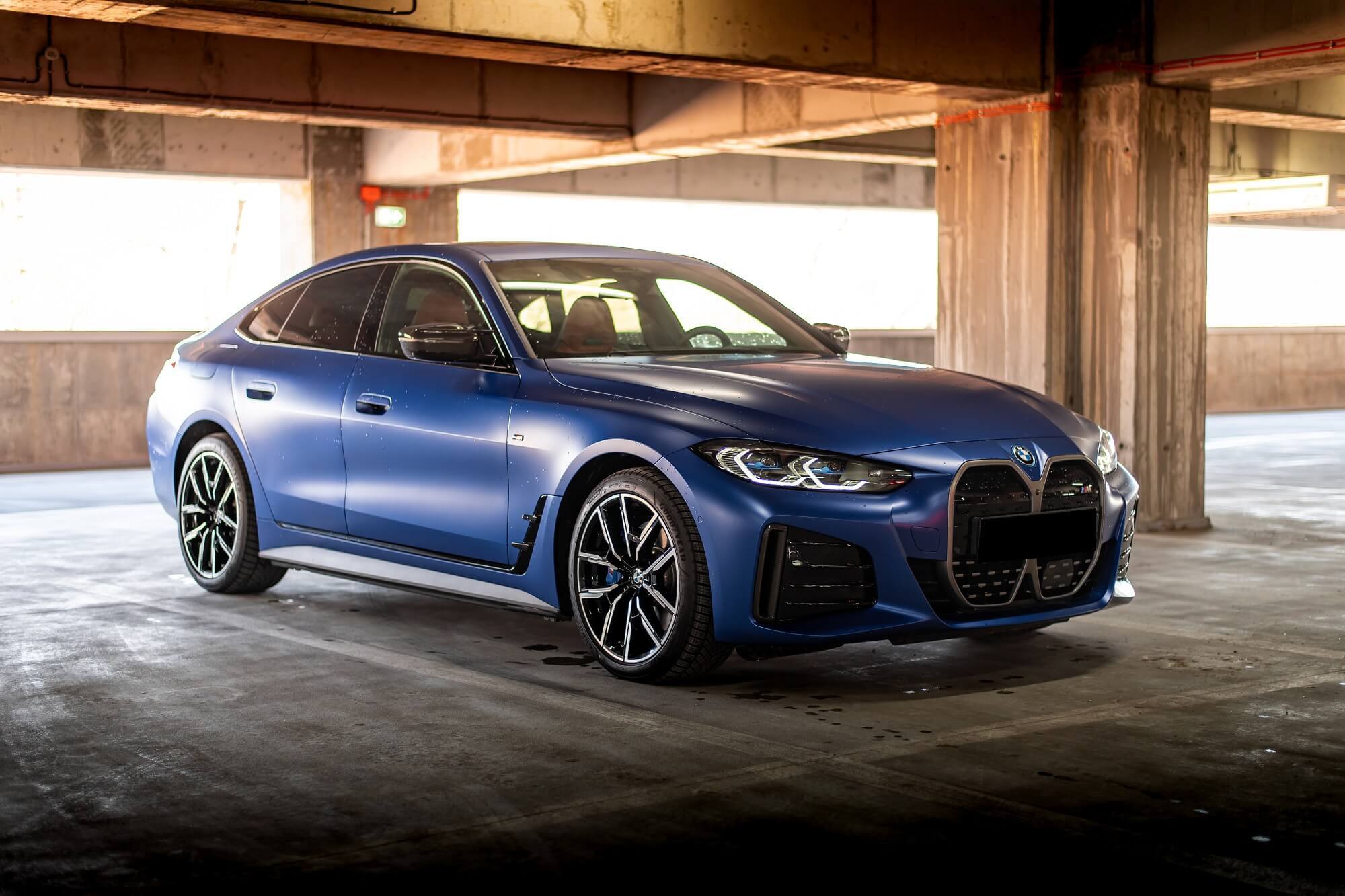 hire BMW i4