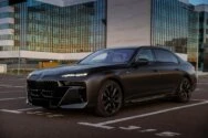 BMW i7 Siyah