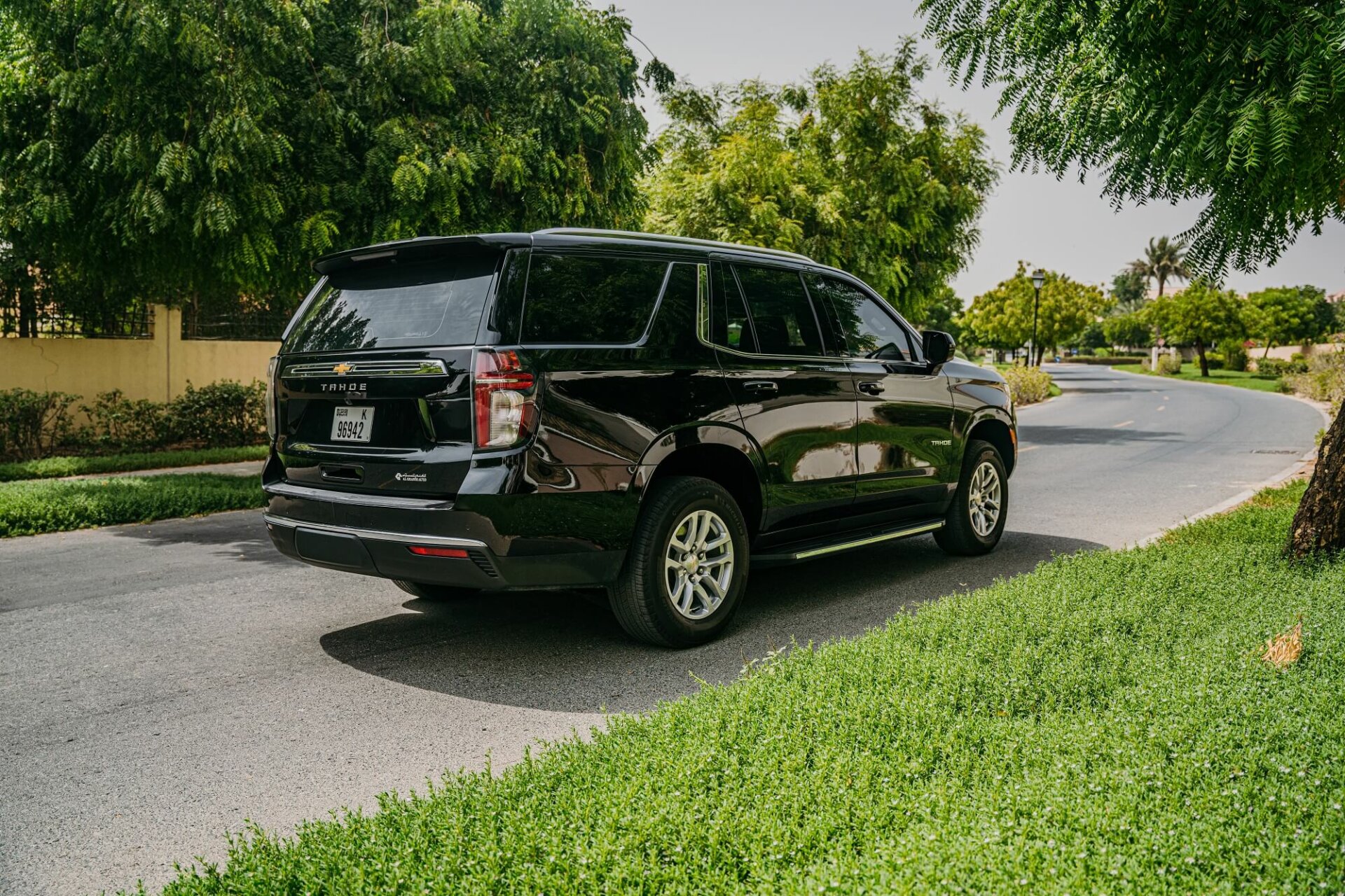 Chevrolet Tahoe Preto