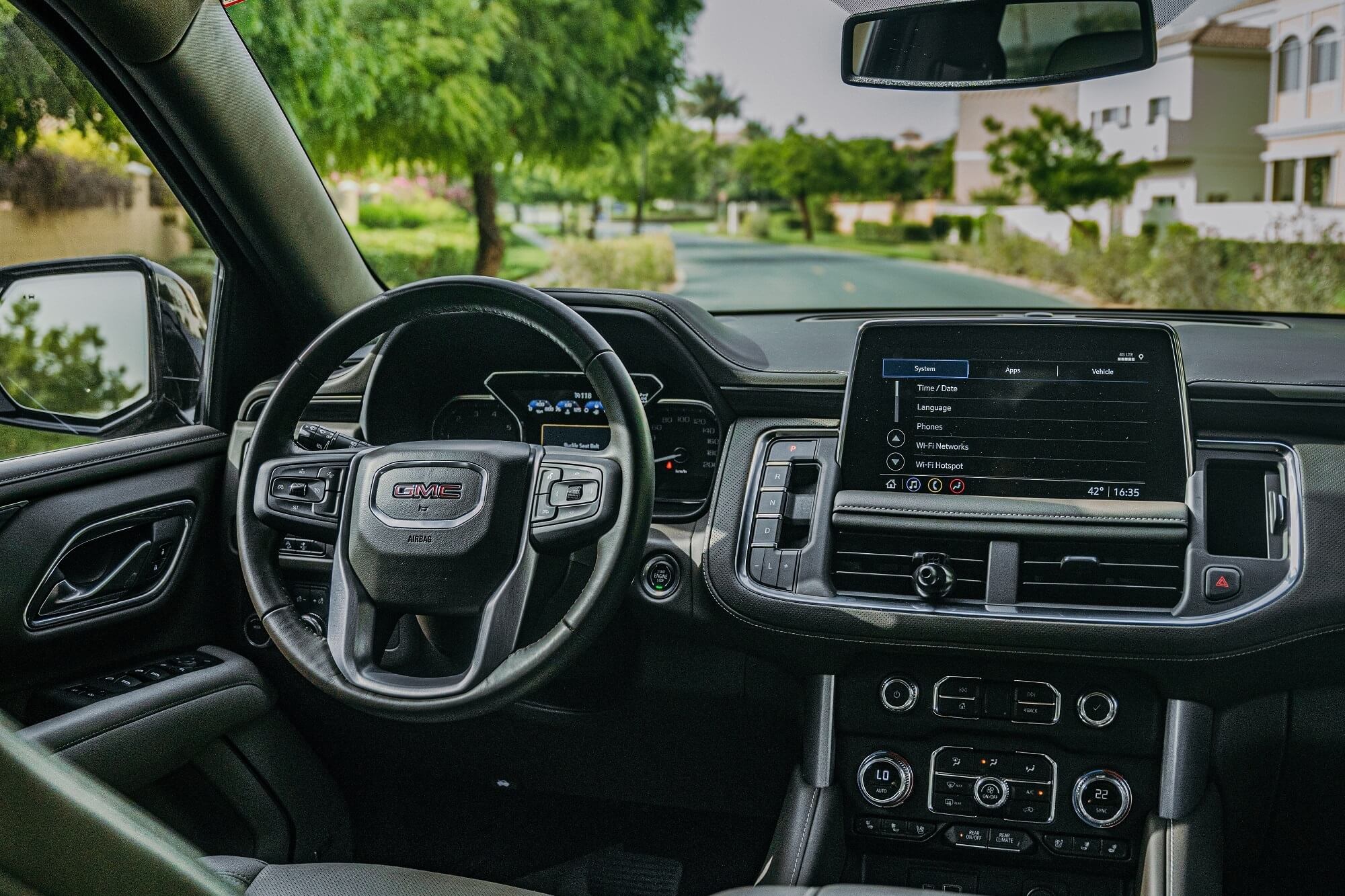 GMC Yukon zwart