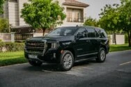 gmc-yukon-black