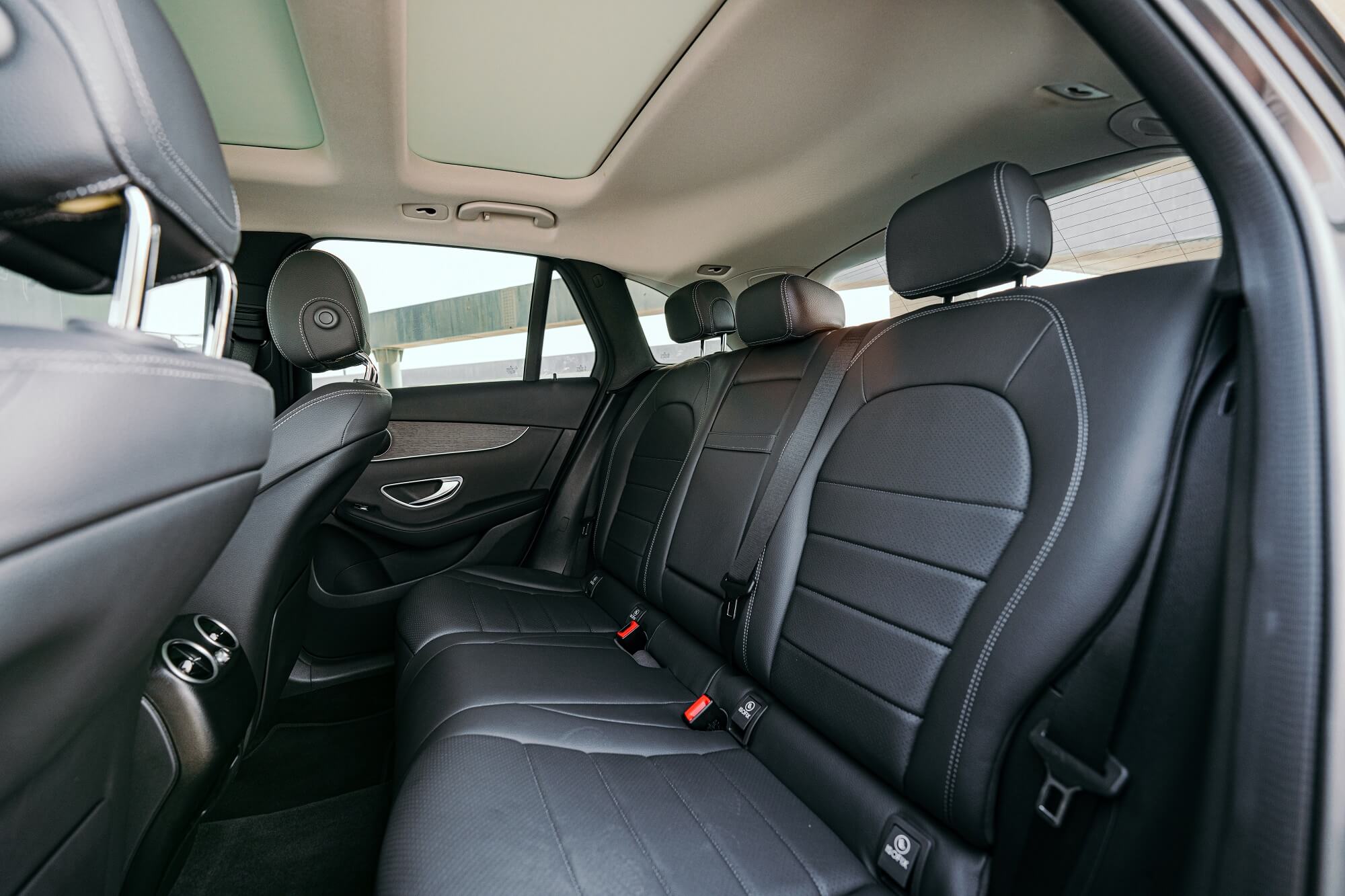 Mercedes Benz GLC Black matt