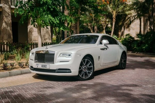 Rolls Royce Wraith White