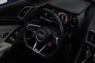 Audi R8 Spyder Bleu