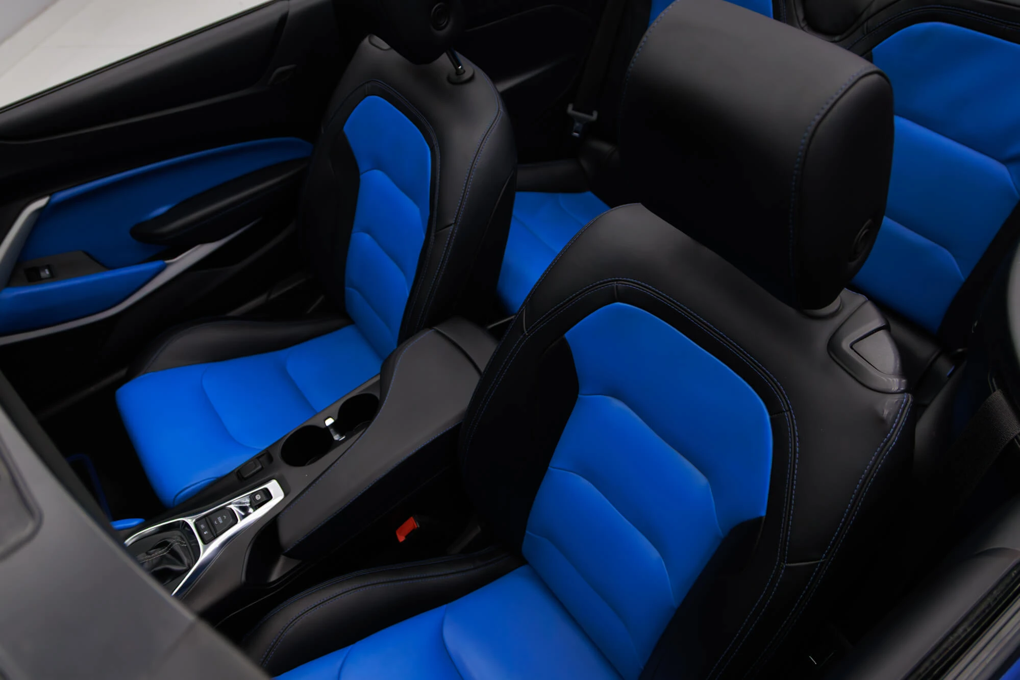 Chevrolet Camaro Convertible Blue