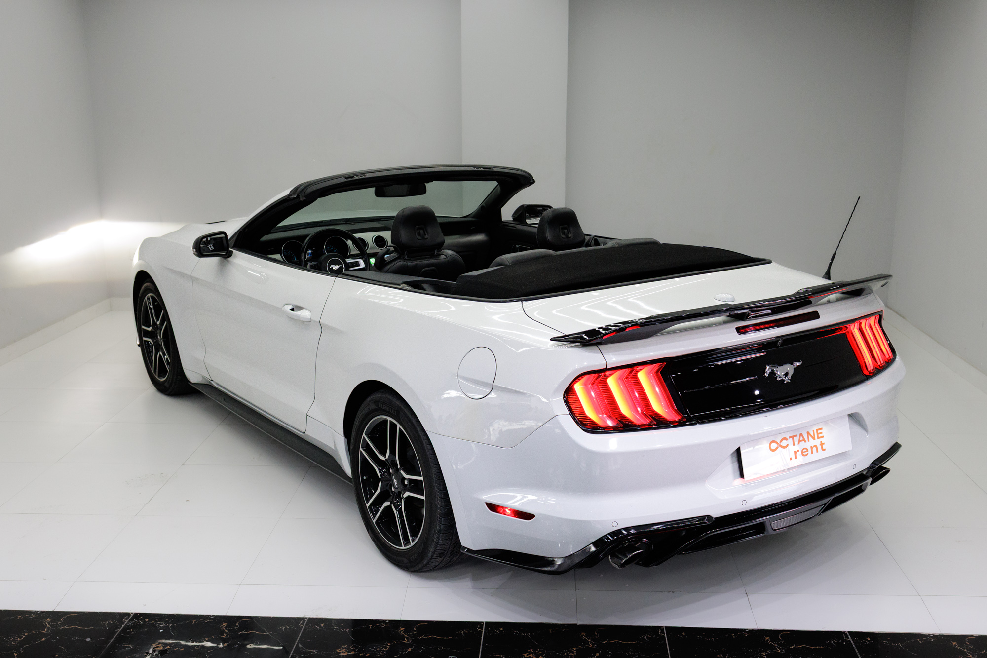 Ford Mustang Convertible White Ford Mustang Convertible White