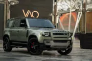 Land Rover Defender Yeşil