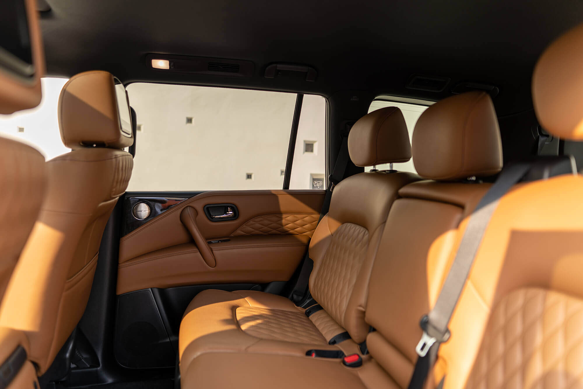 Infiniti QX 80 Blue