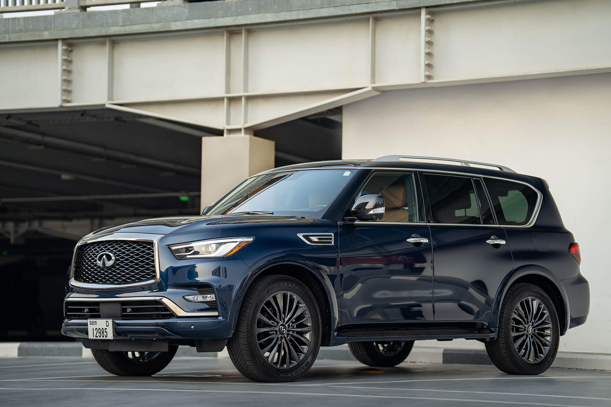 Infiniti QX 80 Blue