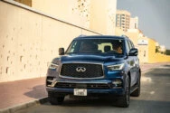 إنفينيتي QX80 أزرق