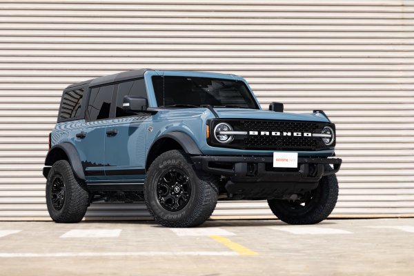 Ford Bronco Azul