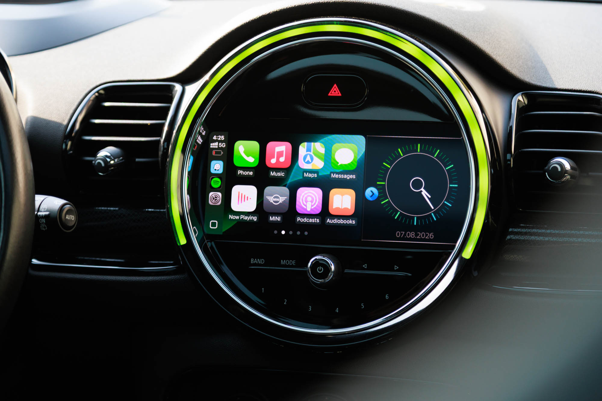 Mini Cooper Clubman JCW White