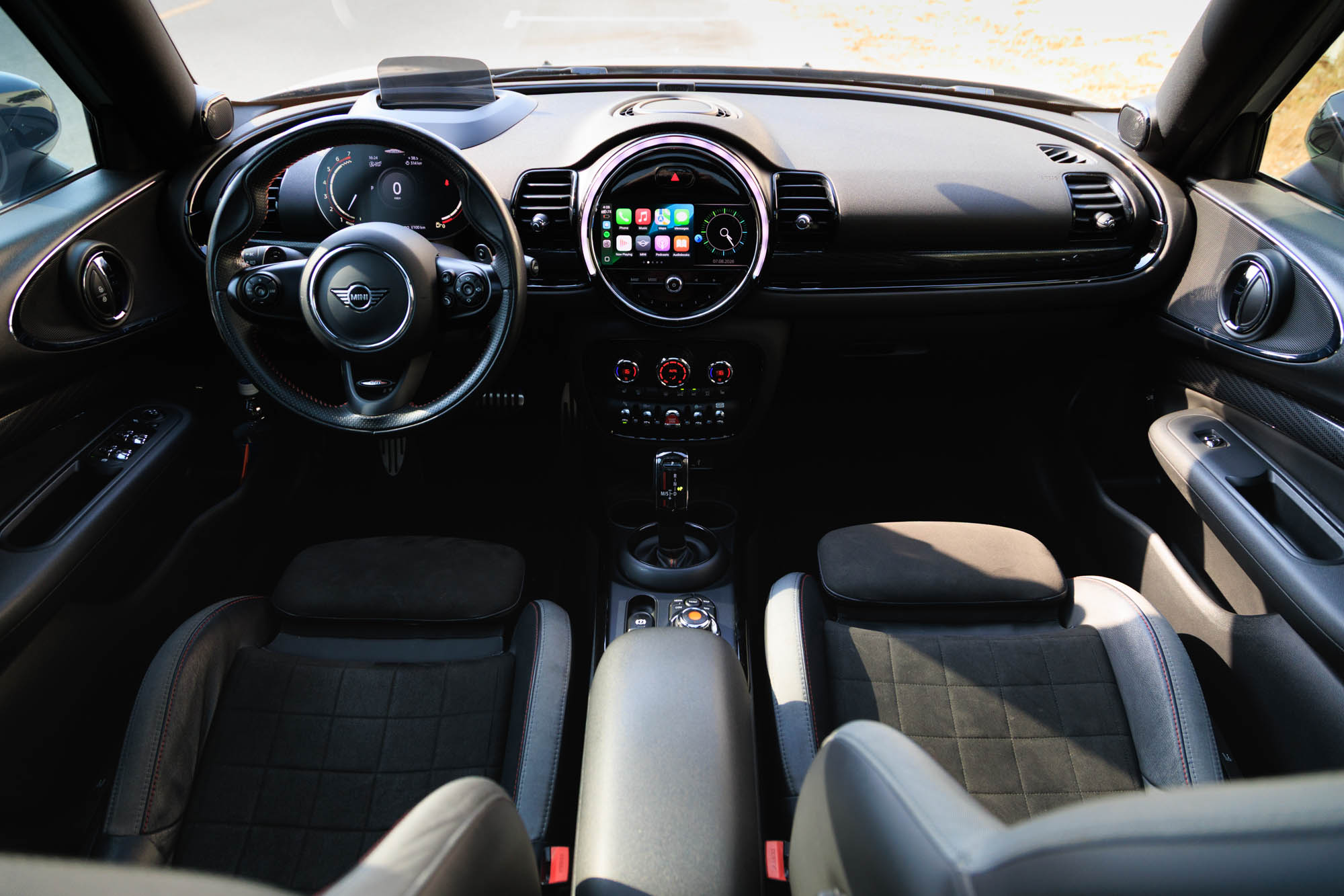 Mini Cooper Clubman JCW White
