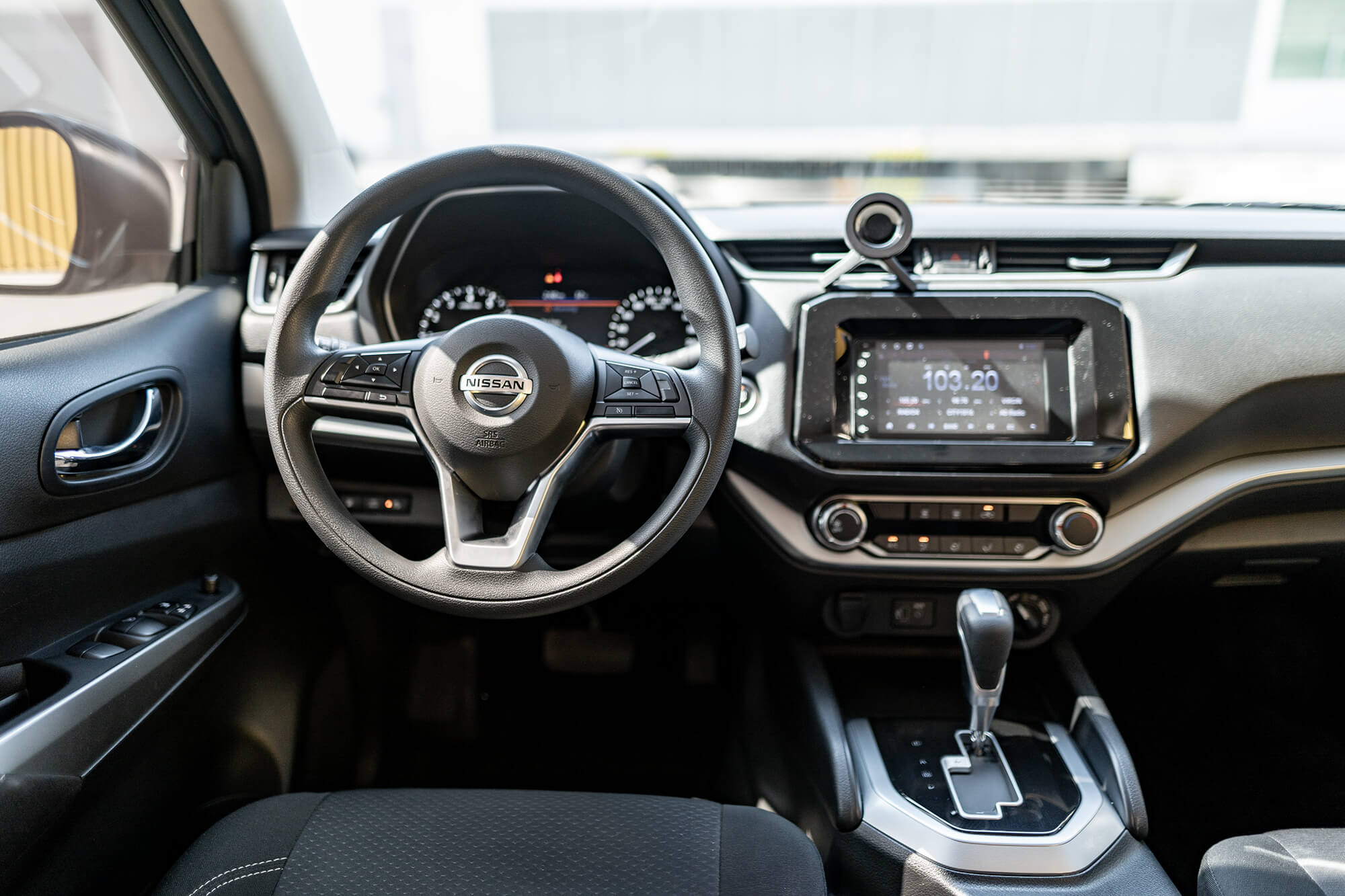 Nissan X-Terra Silver