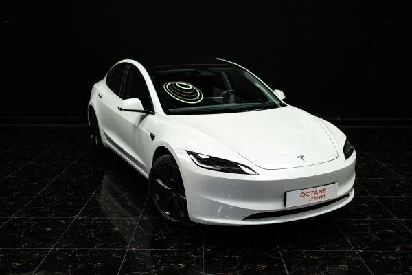 Tesla Model 3 White