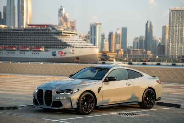 BMW M4 Gris