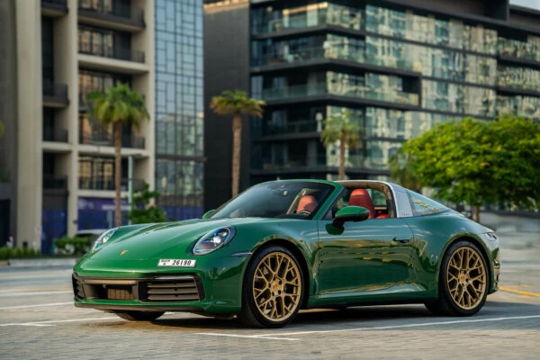 Porsche 911 Targa Green