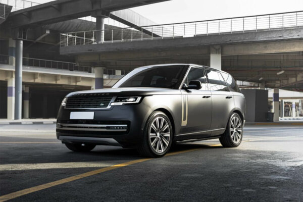 Range Rover HSE Preto