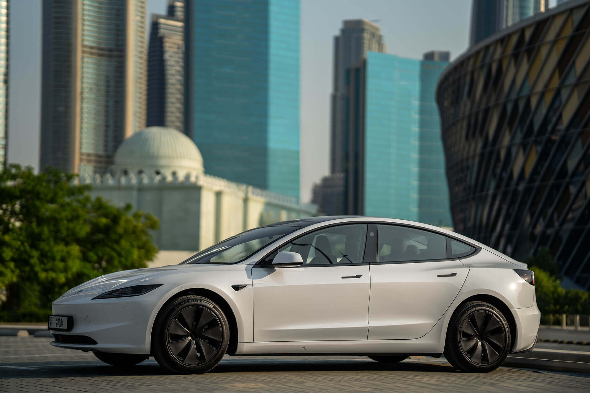 Tesla Model 3 Wit