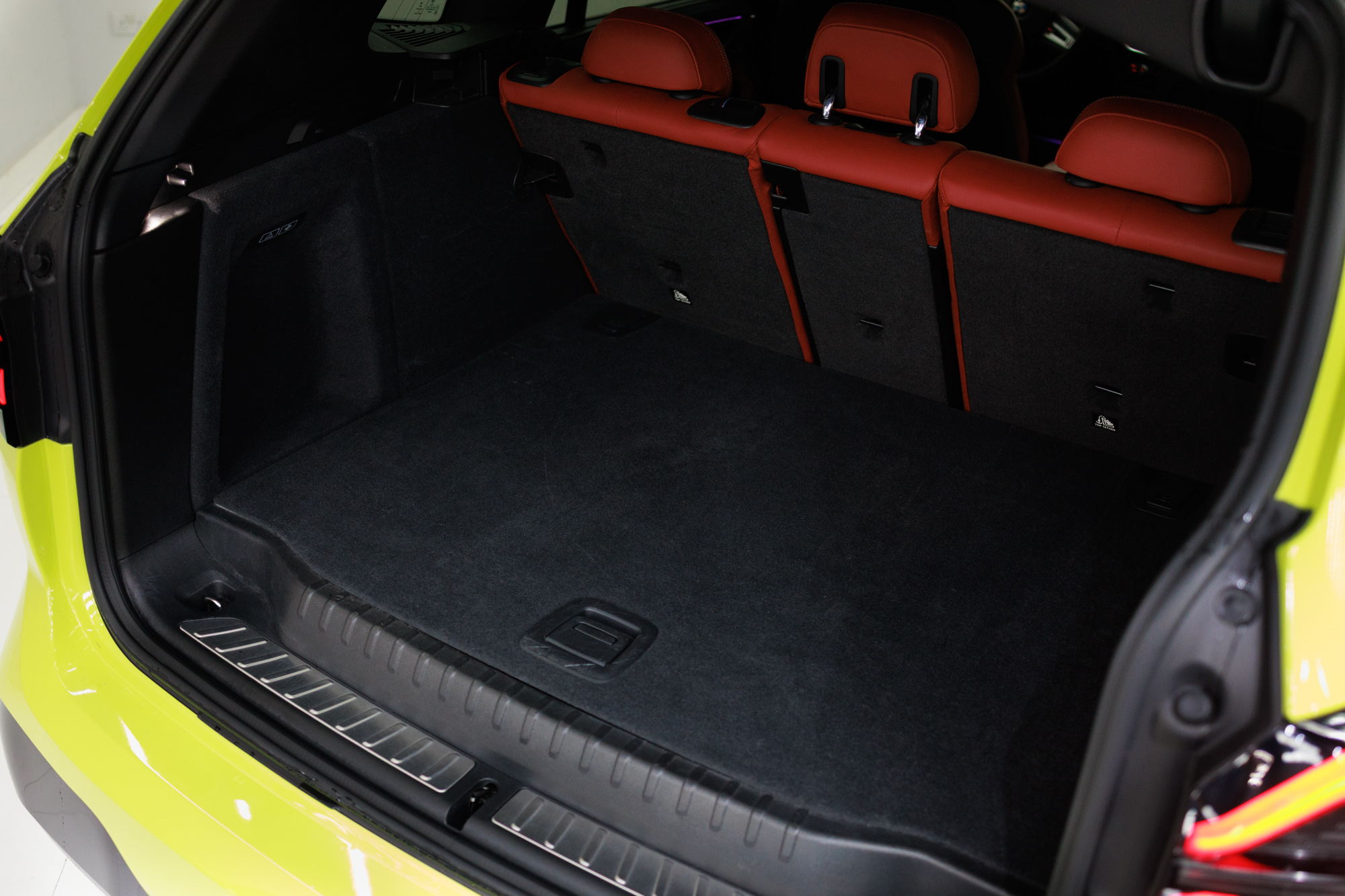BMW X3M Competition Yellow