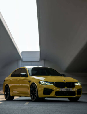 BMW M5 Competition Yellow