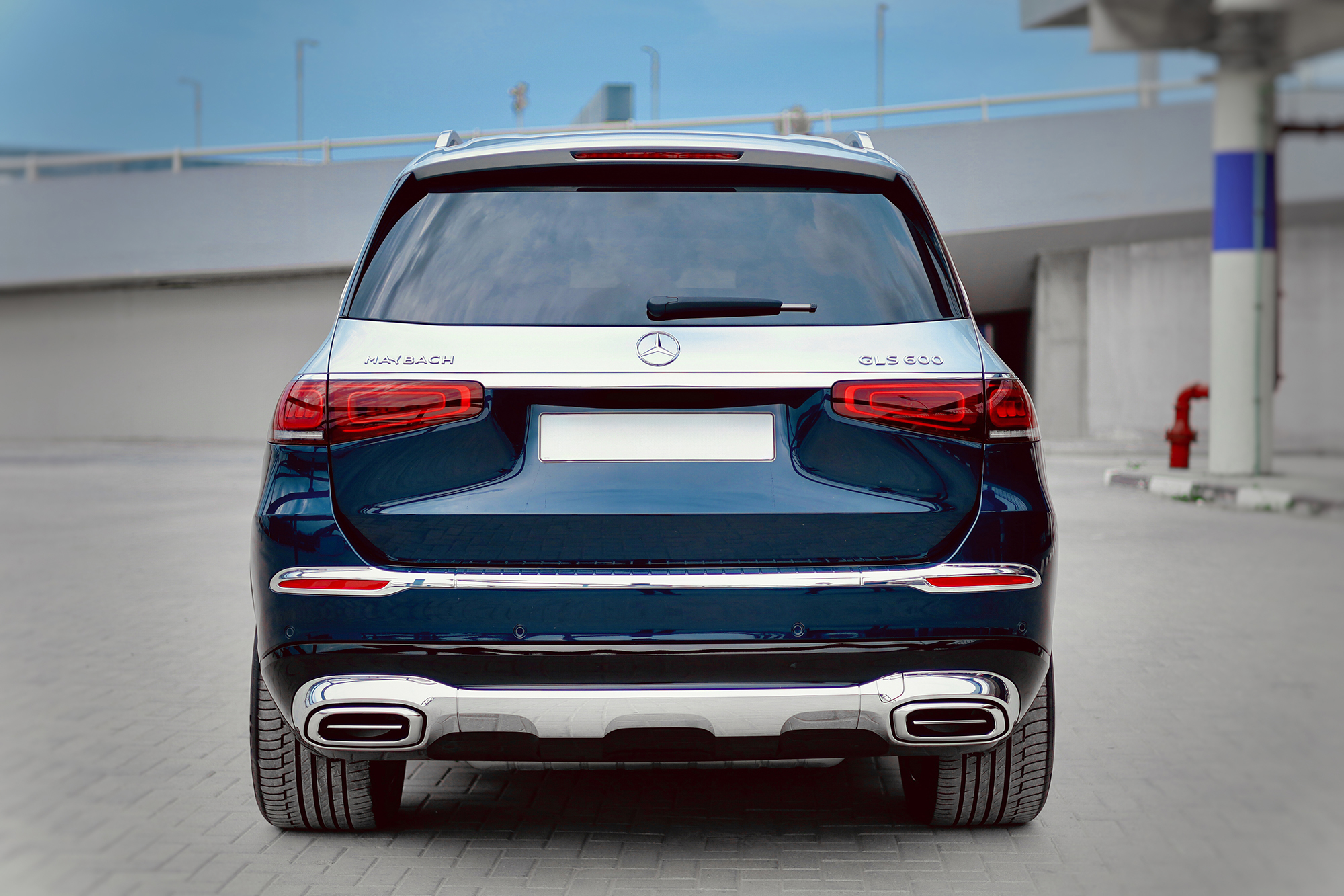 Mercedes-Maybach GLS 600 Blue & Silver Mercedes-Maybach GLS 600 Blue & Silver