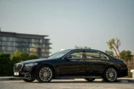 黑色奔驰 S450L