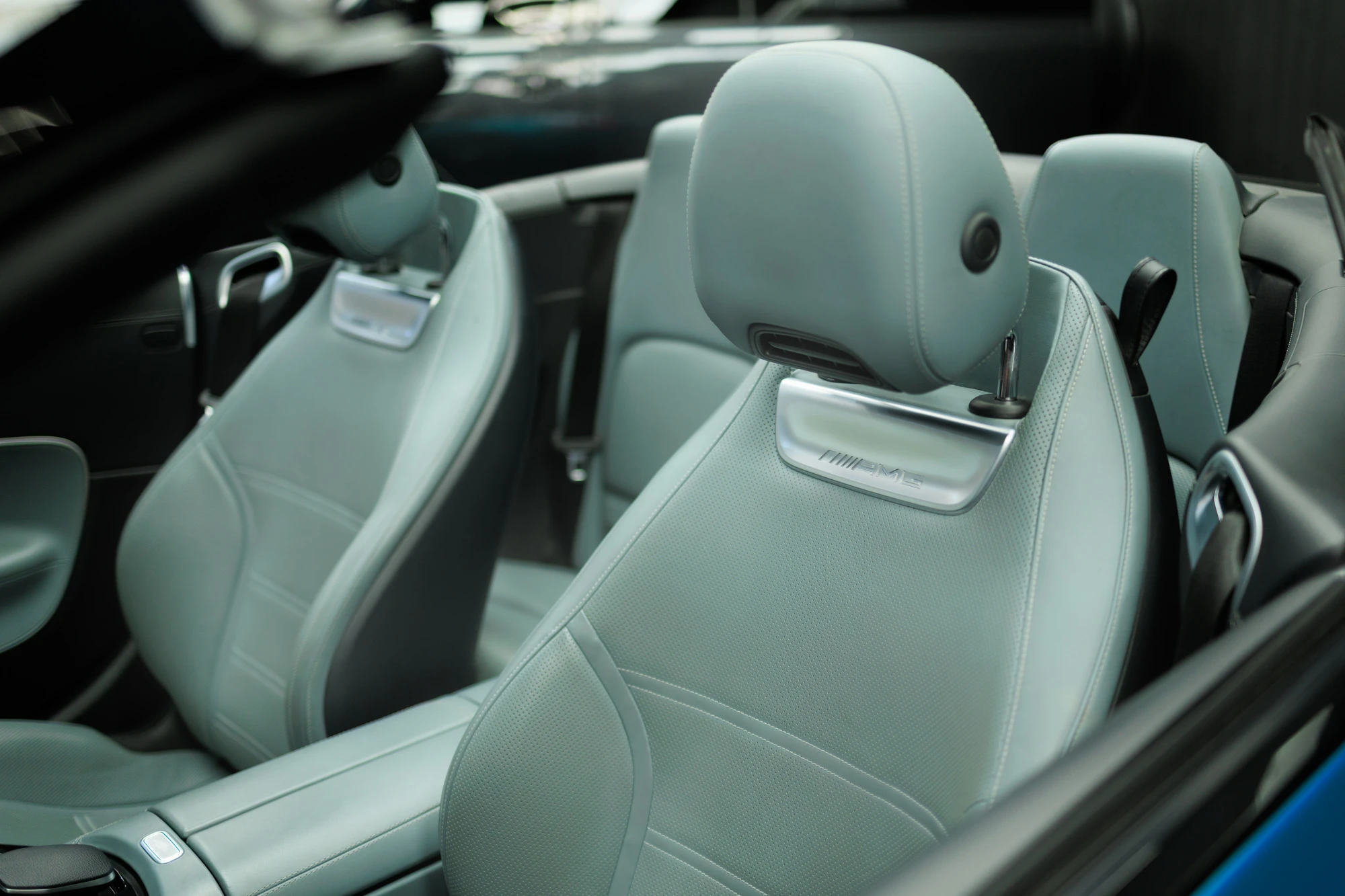 Mercedes SL43 Blue
