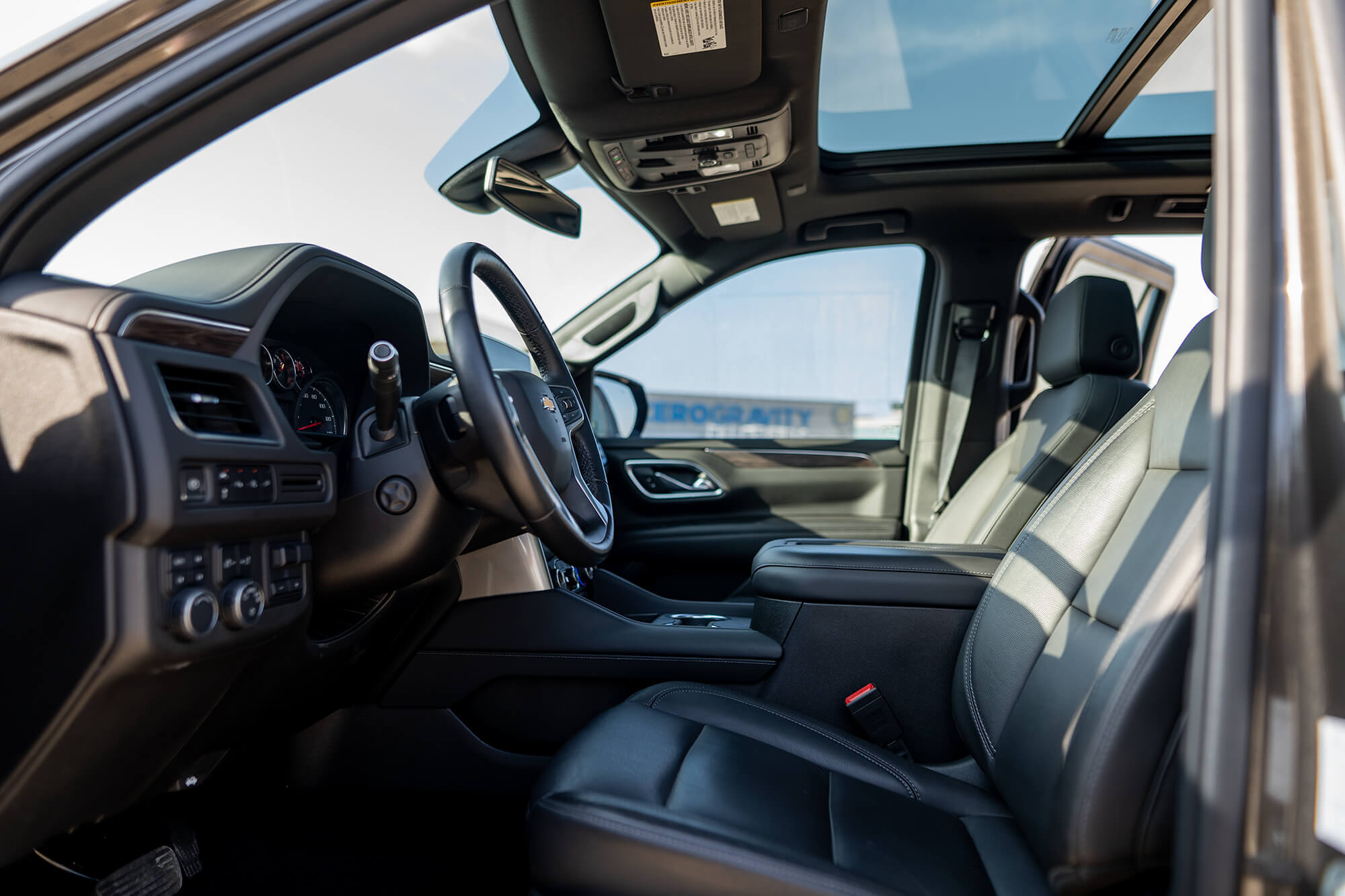 Chevrolet Tahoe Gris