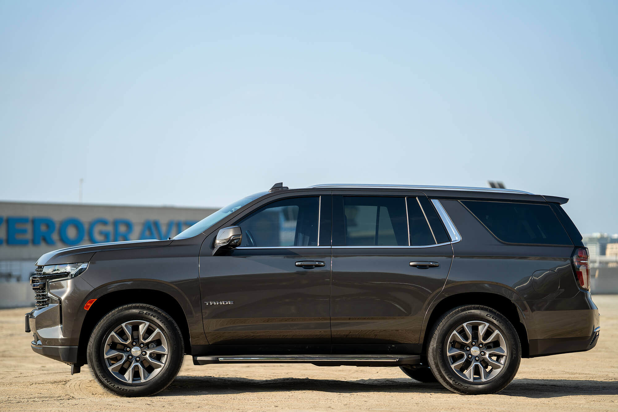 Chevrolet Tahoe Gris