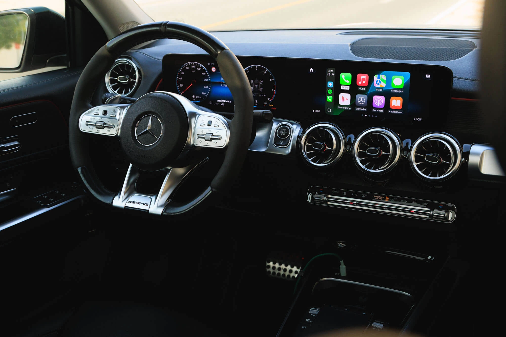 Mercedes GLB35 AMG Silver