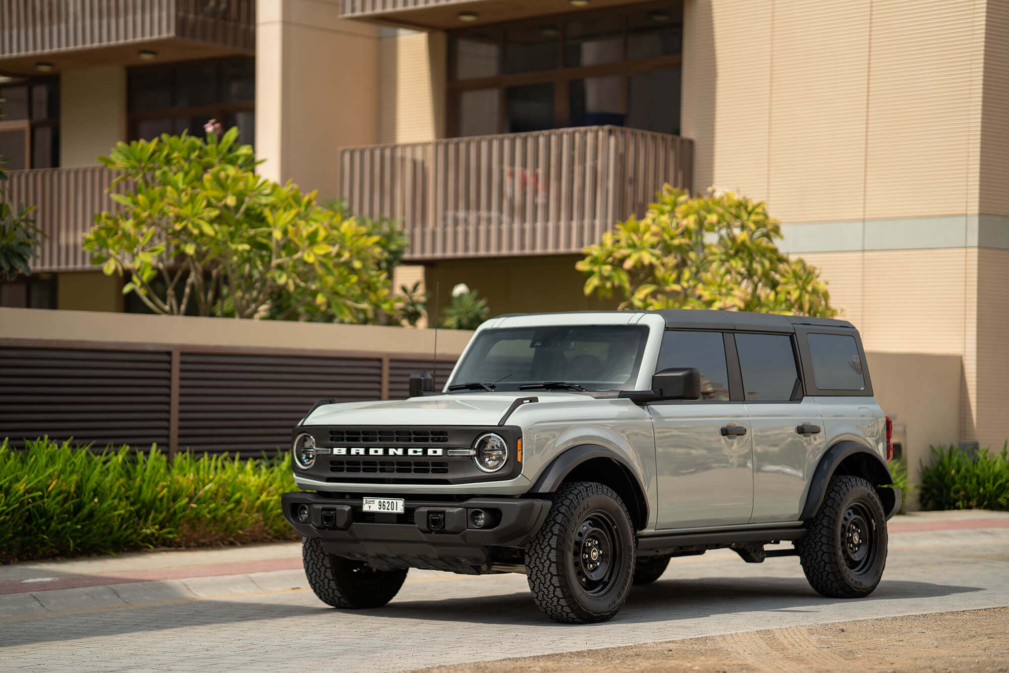 Ford Bronco Grey