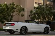 Ford Mustang Descapotable Blanco