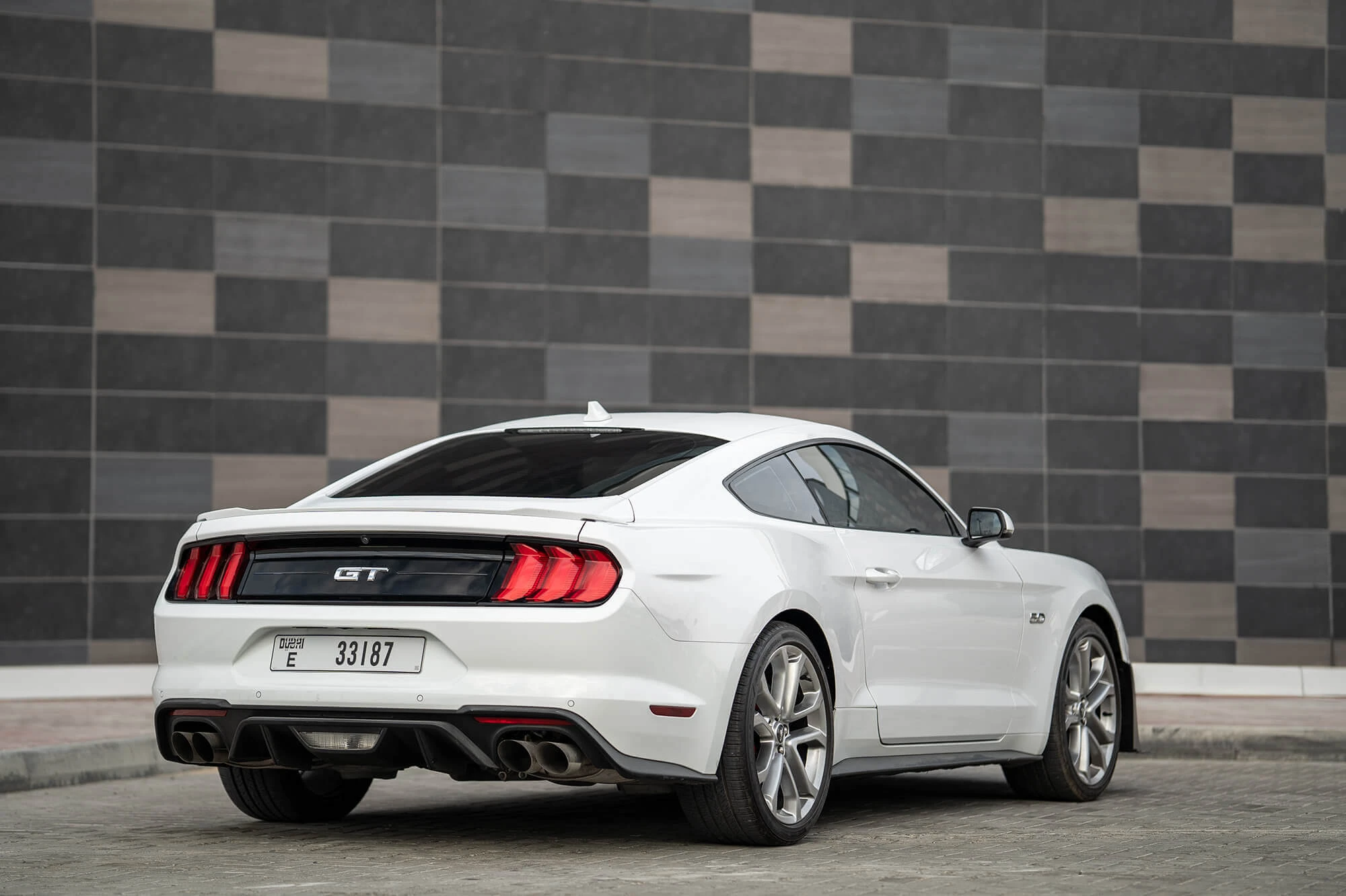 Ford Mustang GT Blanc