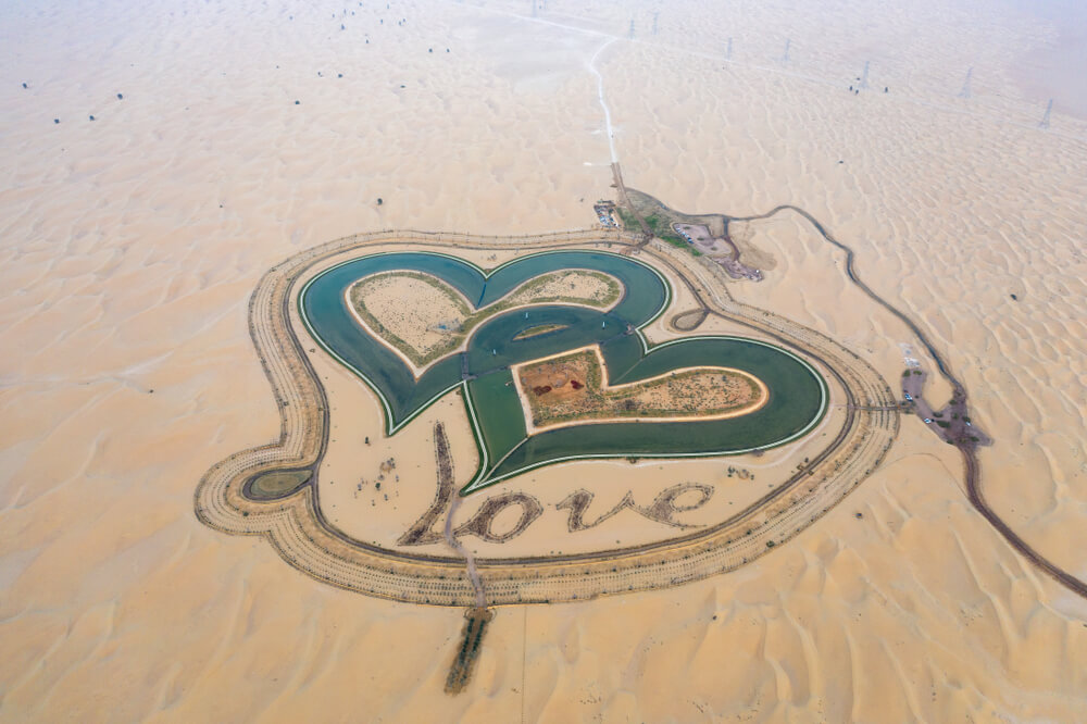 Coração-Amor-Lagoa-Em-Dubai