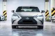Lexus ES 250 Gümüş Lexus ES 250 Gümüş