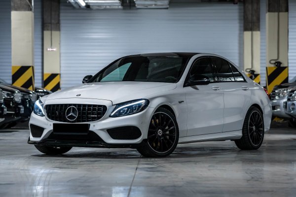 Mercedes-Benz C43 AMG Wit