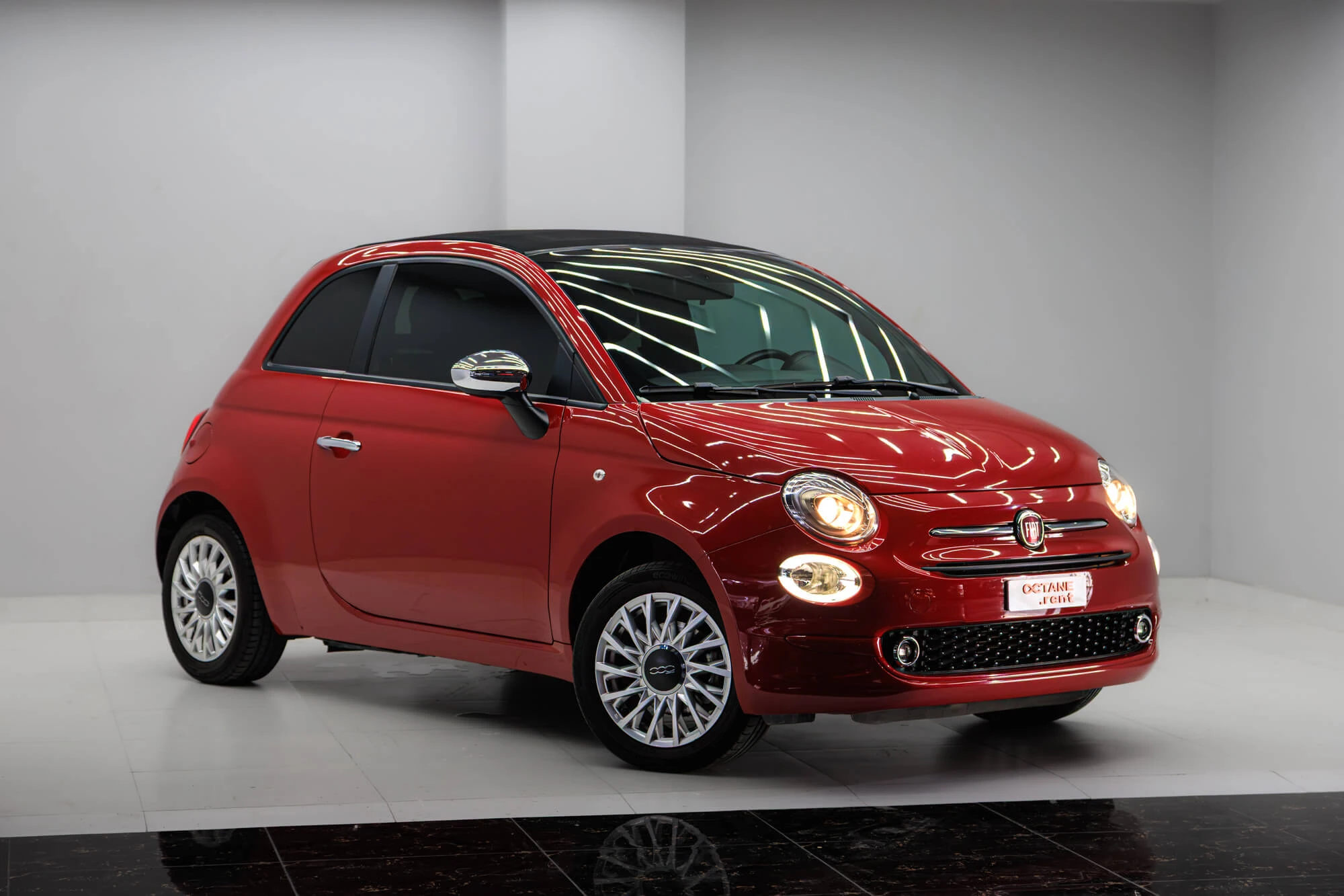 Fiat 500 Cabrio Red