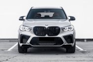 BMW X5 M الفضي