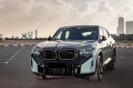 BMW XM Yeşil
