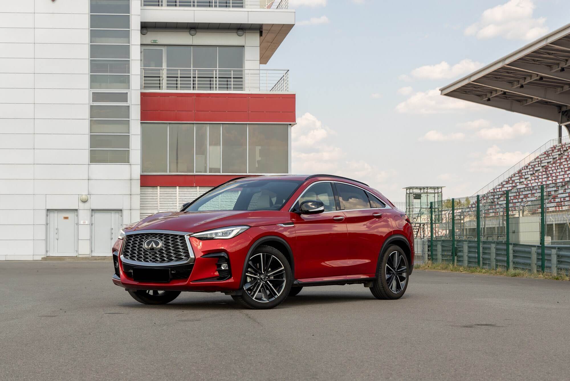 Infiniti QX55 Red