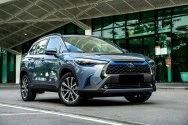 Toyota Corolla Cross Blue